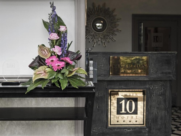 Number 10 Hotel image 19